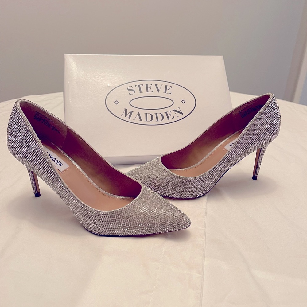 Size 8 Steve Madden Attract Rhinestone Heels. New in box.